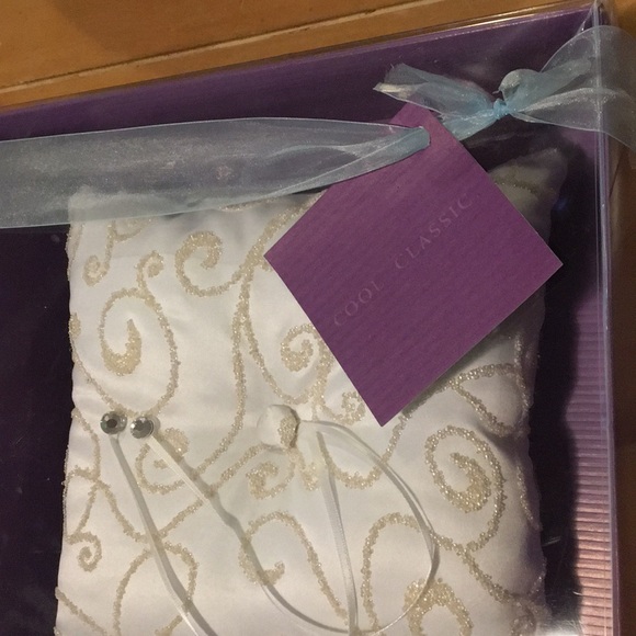 Ring Bearer Pillow - Picture 4 of 6